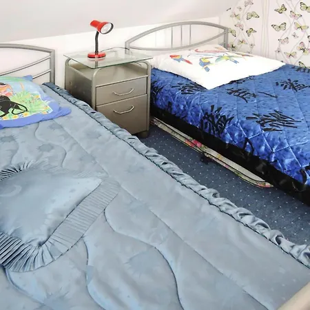 Casa vacanze For 10 Person In Nowe Warpno, Cleaning Included *
