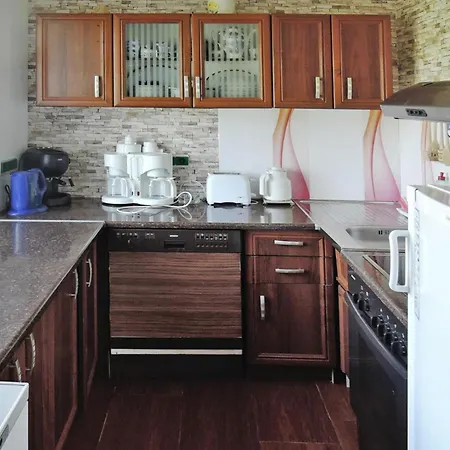 Casa vacanze For 10 Person In Nowe Warpno, Cleaning Included